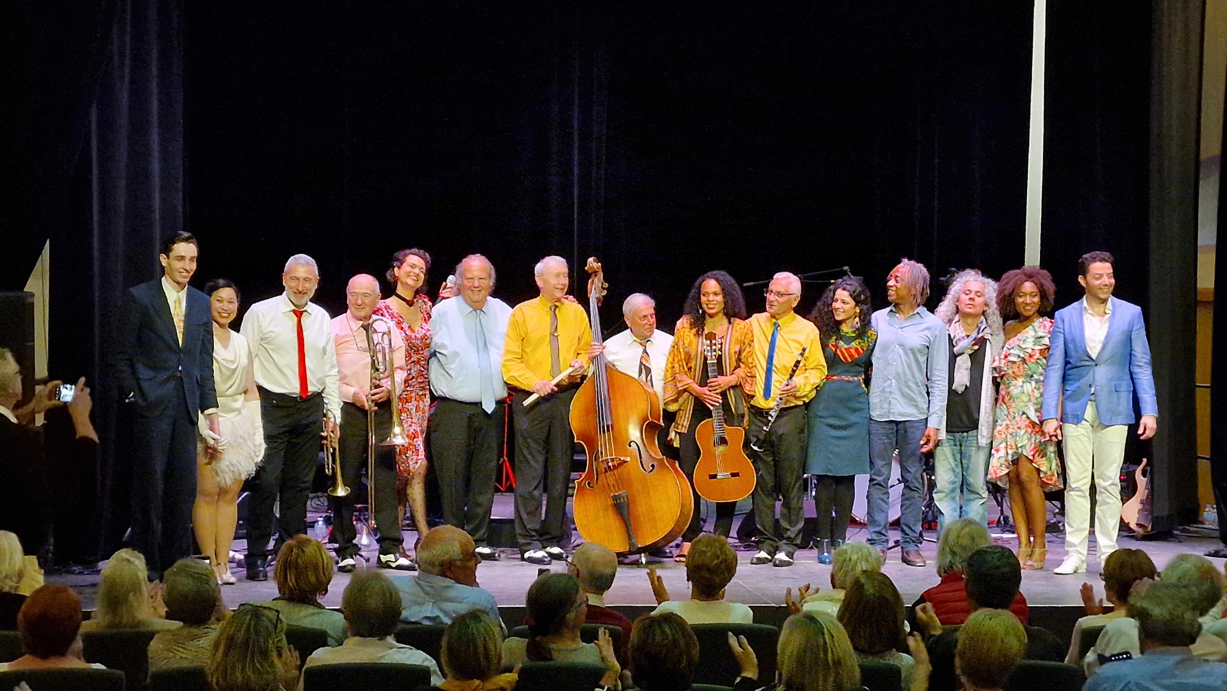 CABARET JAZZ CROISSY DE ST GERMAIN DES PRES A RIO DE JANEIRO